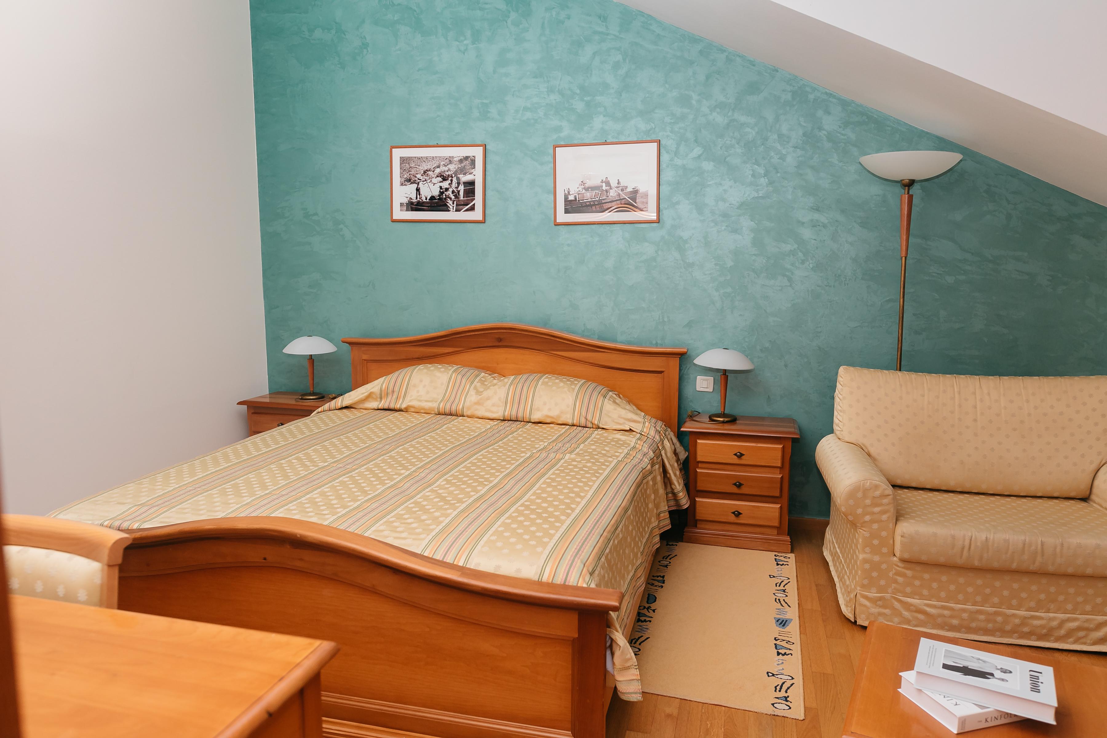 Hotel Spongiola กราปานจ์ ภายนอก รูปภาพ