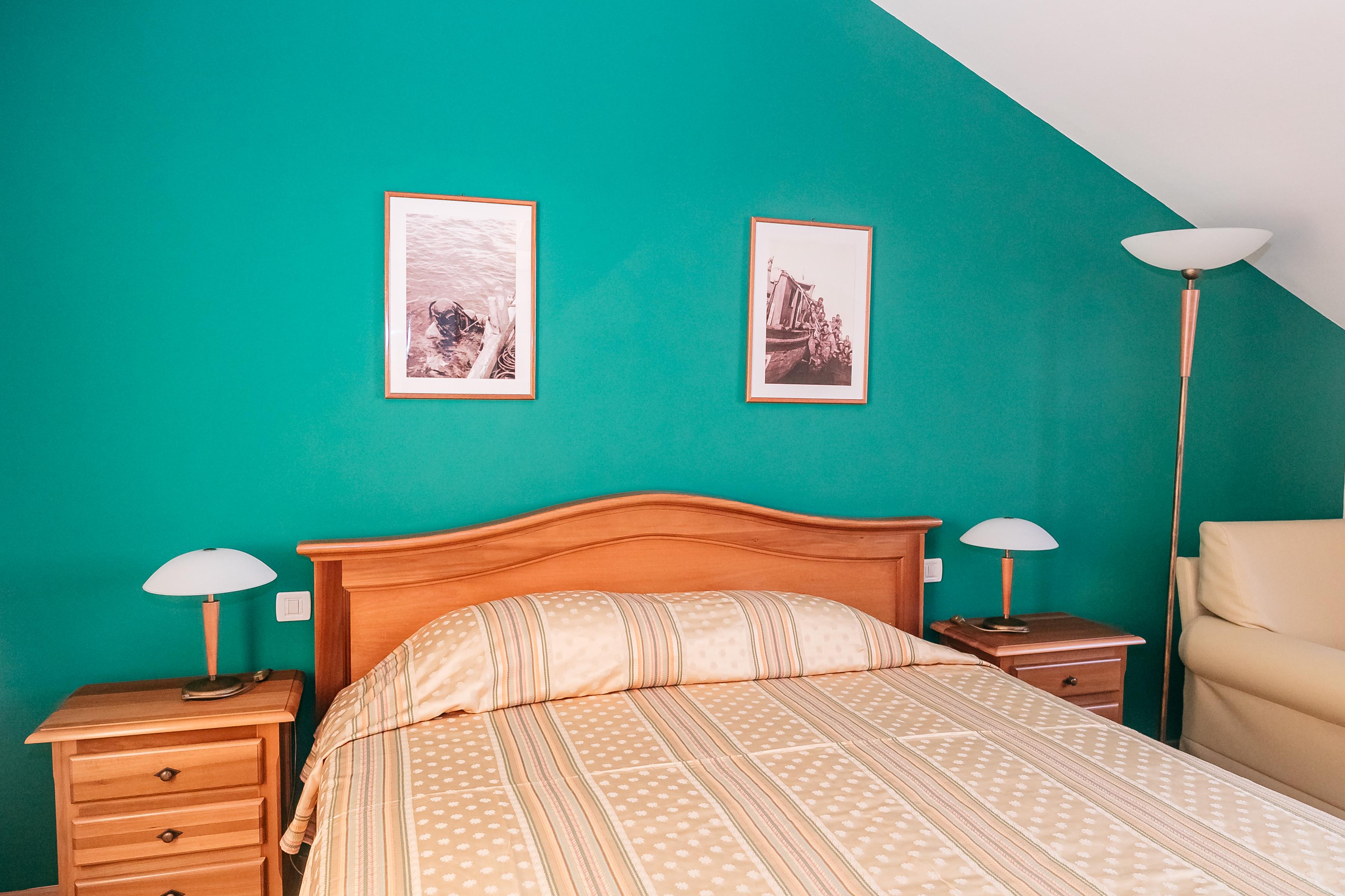 Hotel Spongiola กราปานจ์ ภายนอก รูปภาพ