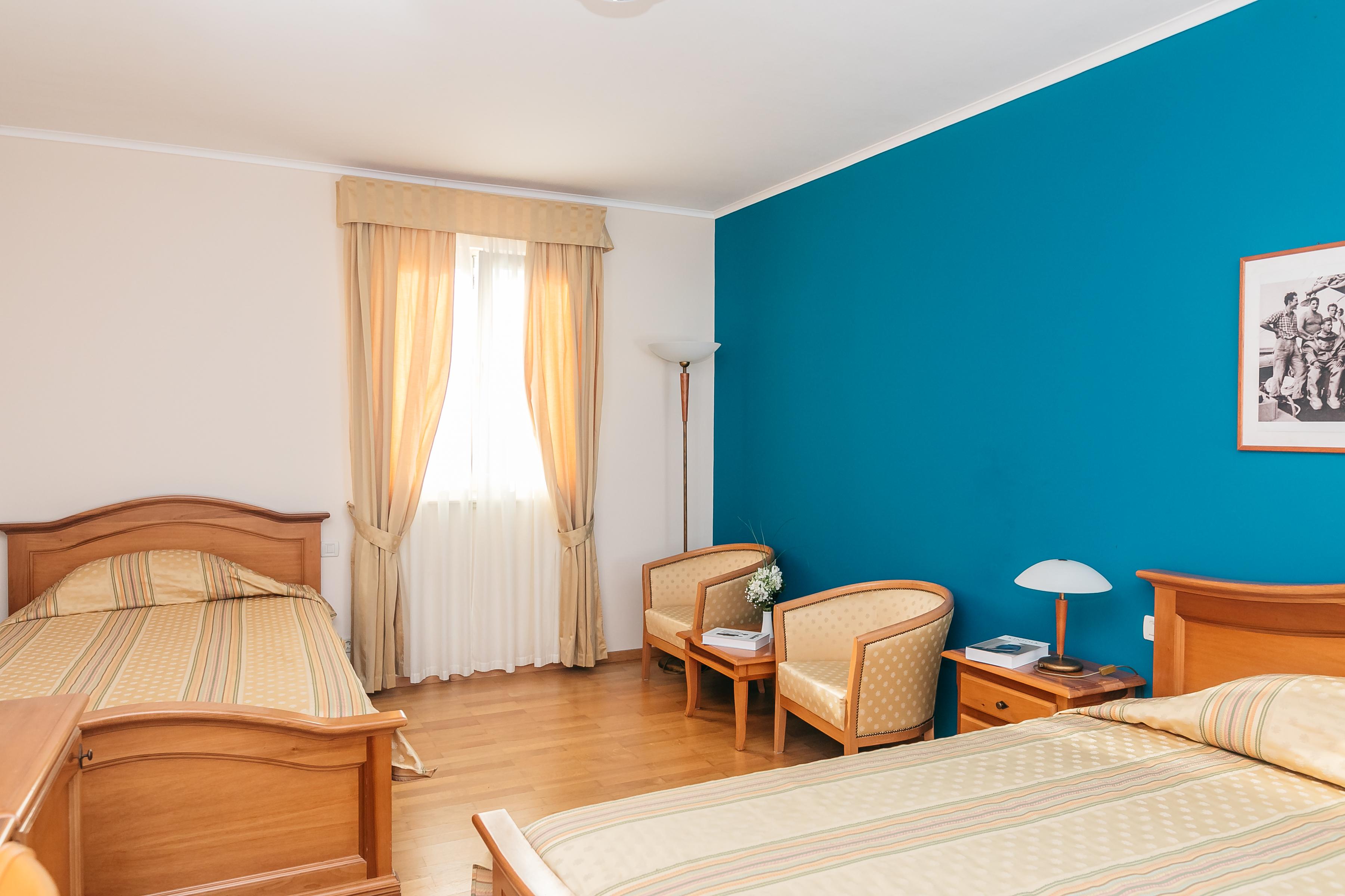 Hotel Spongiola กราปานจ์ ภายนอก รูปภาพ