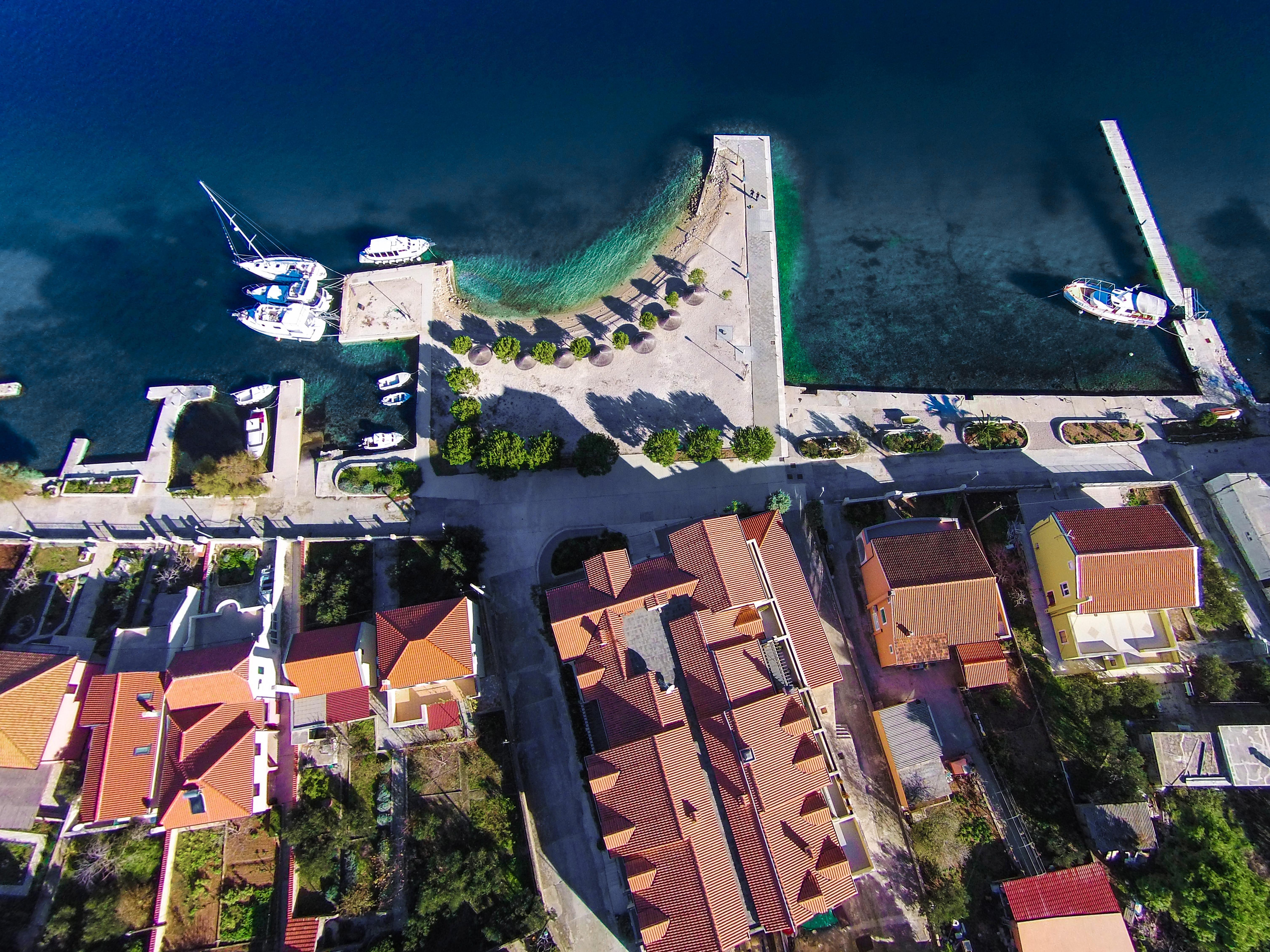 Hotel Spongiola กราปานจ์ ภายนอก รูปภาพ